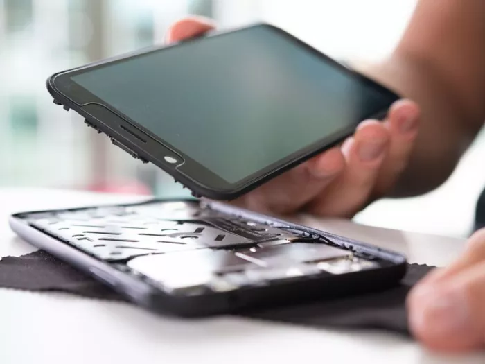 Zerlegungstiefe: Der Schlüssel zur einfachen Handy-Reparatur