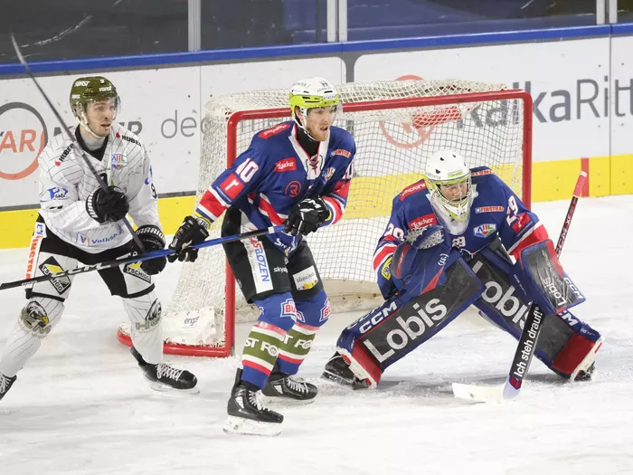 Rittner Buam SkyAlps mit dem nächsten Derbysieg in Meran