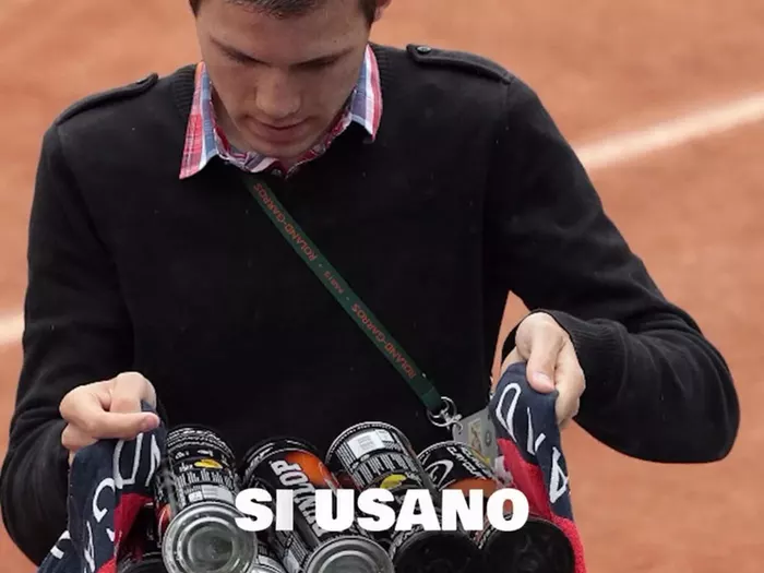 Warum Profi-Tennisspieler vor dem Aufschlag die Bälle abtasten - VIDEO