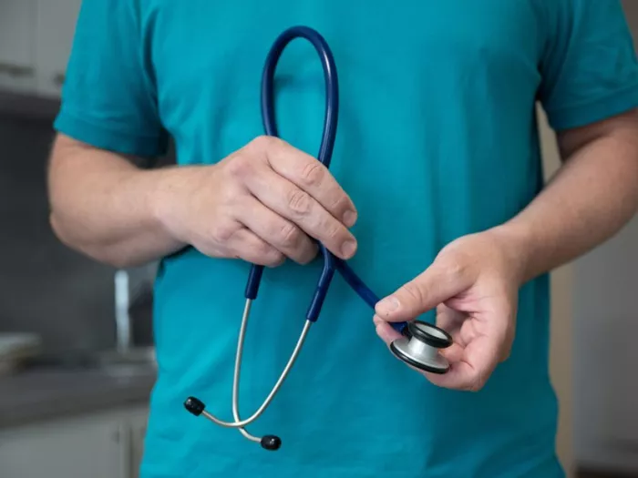 Nipah-Fälle in Indien - Drei Länder verschärfen Kontrollen