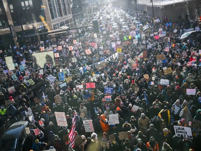 Heftige Proteste gegen US-Einwanderungspolitik in Minnesota