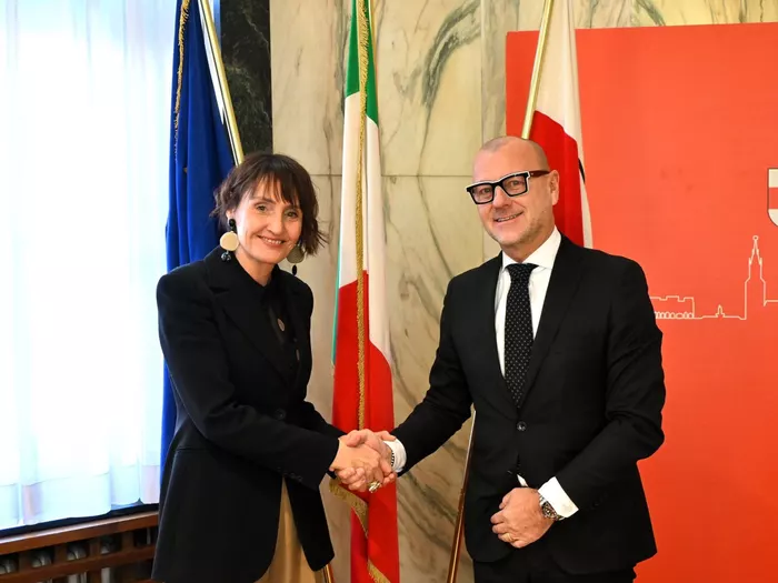 Bozner Bürgermeister trifft Regierungskommissarin