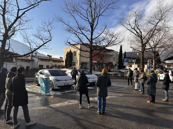 Neuer Mobilitäts-Hub mit E-CarSharing in Tirol