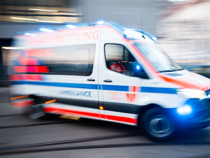 Zehnjähriger verletzte sich mit Blitzknallsatz schwer