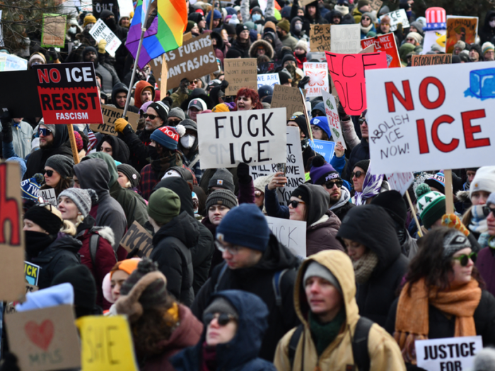 Proteste in den USA nach Tötung einer Frau durch ICE-Beamten