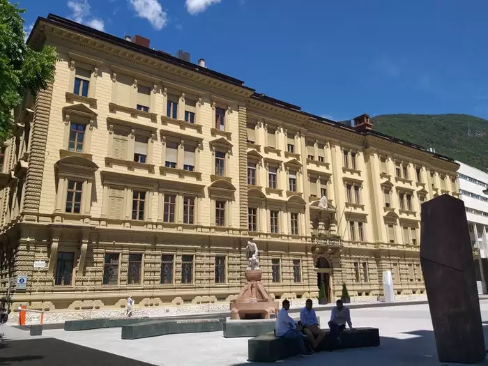 Stahlwerke Bozen: Konstruktives Treffen im Palais Widmann
