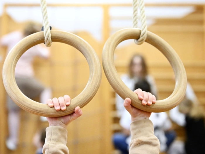 Verlängerte Öffnungszeiten in Kindergärten: AGB verlangt Voraussetzungen