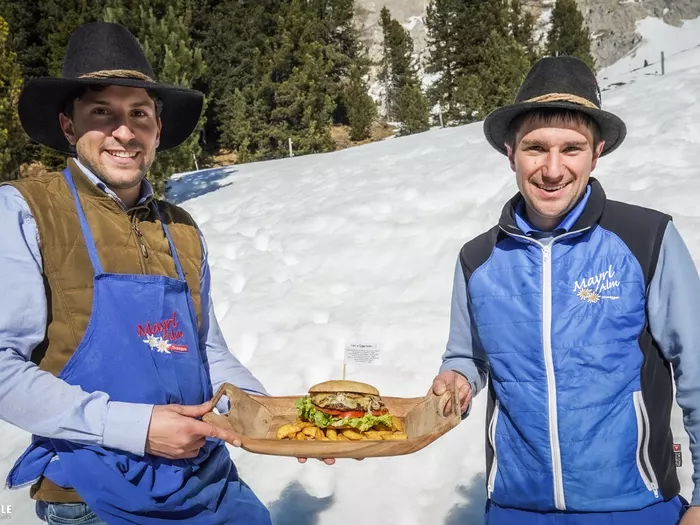 Zehnter Mayrl-Burger-Day für den guten Zweck