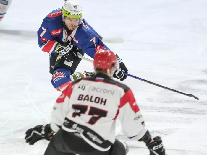 Rittner Buam SkyAlps kämpfen und siegen in Jesenice