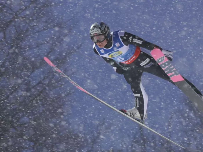 Dieb schickt Norwegens Skisprung-Equipment zurück