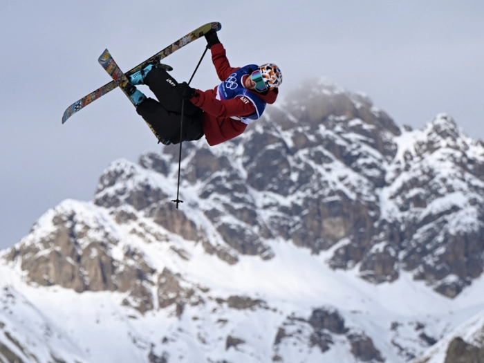 Wolf im Freeski-Slopestyle Neunte - Gold an Gremaud