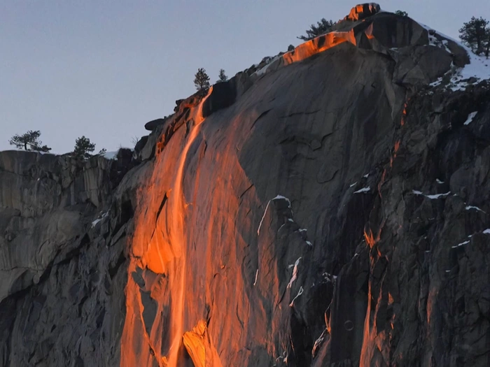 Yosemite Nationalpark: Wasserfall wird zum Feuerfall