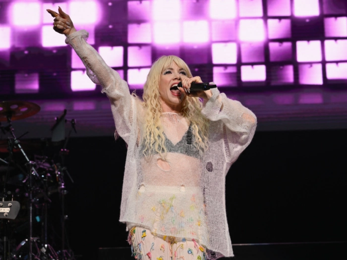 Carly Rae Jepsen ist Mutter