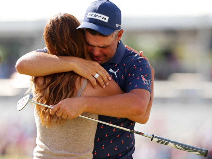 Golfer Woodland gewinnt erstmals nach Gehirnoperation