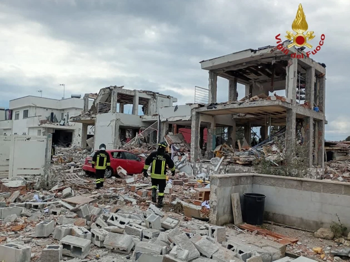 Verletzte nach Explosion zweier Wohnhäuser in Rom