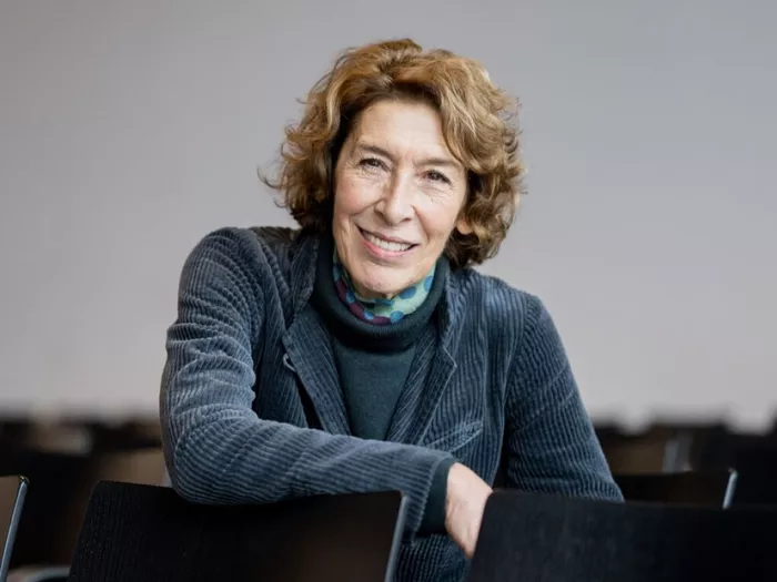 Adele Neuhauser trifft in Komödie "Callboy" Manuel Rubey