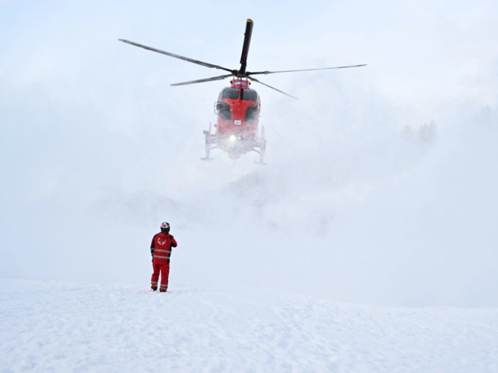 Zwei Skitourengeher bei Lawinenabgang in Tirol getötet