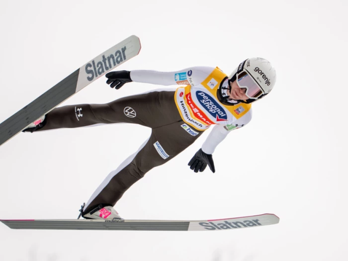 Skispringerin Prevc erobert dritten Gesamtweltcup in Serie