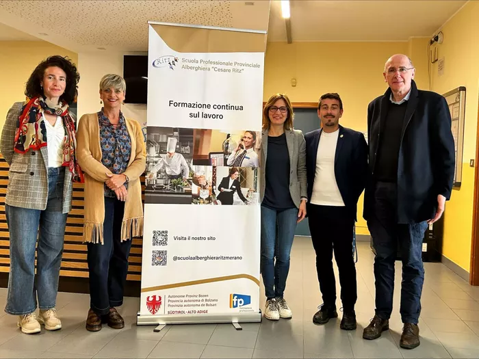 Italienische Landeshotelfachschule "Ritz" und hds arbeiten zusammen