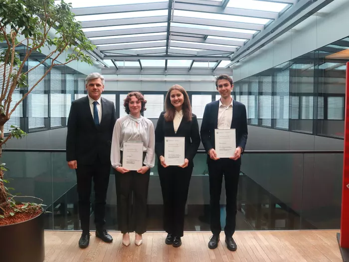 Auszeichnung für drei Abschlussarbeiten zur Südtiroler Wirtschaft