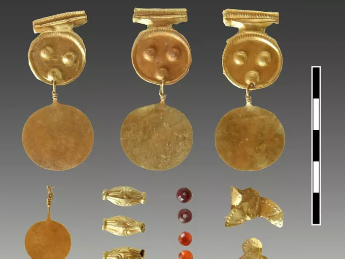 Salzburger Forscher fanden in Griechenland Goldschmuck