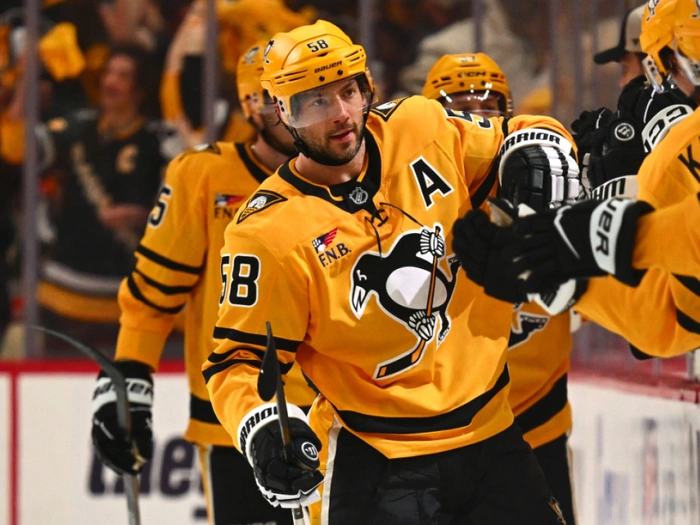 Siege für Penguins und Knights im NHL-Play-off