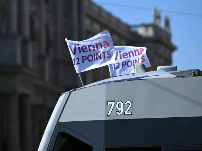 Jambim und dichtere Intervalle: Die Wiener Linien zum ESC