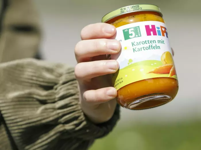 Ermittlung wegen Hipp-Erpressung, noch ein Glas in Umlauf