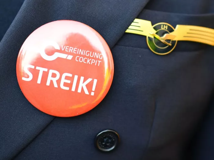 Streik legt Lufthansa zum Wochenstart lahm