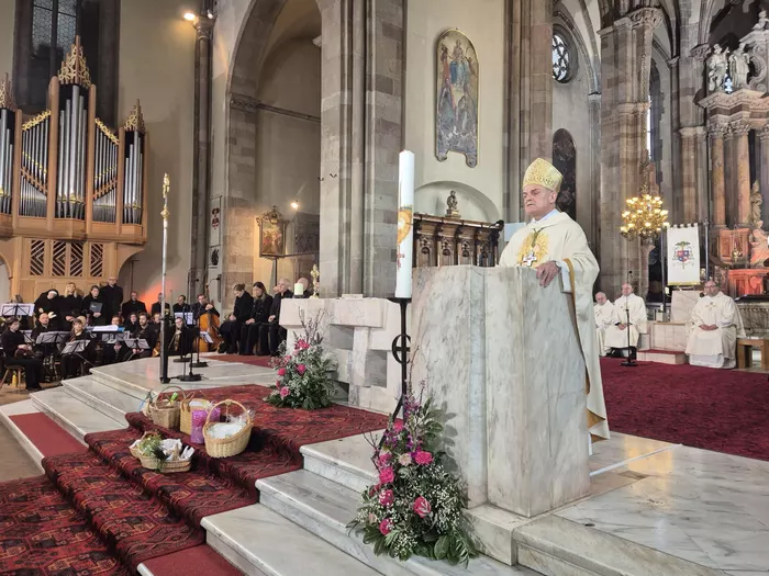 Muser: "Mitten im Krieg an den Frieden glauben"