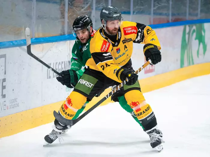 Laibach wehrt den ersten Matchpuck ab