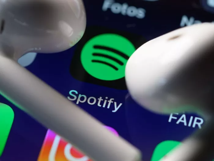 Spotify will von Menschen produzierte Musik kennzeichnen