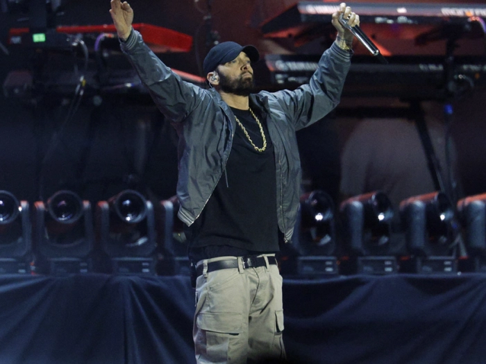 Eminem feiert 18-jähriges Jubiläum bei Anonymen Alkoholikern