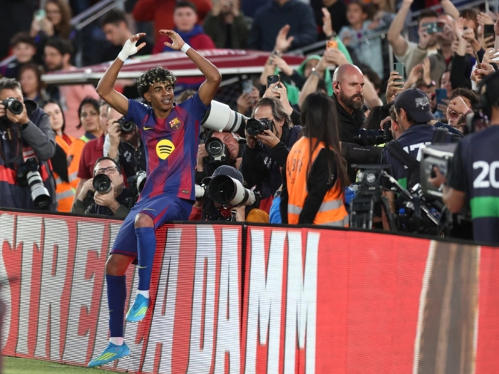 Barcelona nach 4:1-Derbysieg neun Zähler vor Real