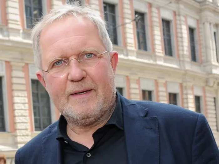 Mutter von Schauspieler Krassnitzer mit Demenz verstorben