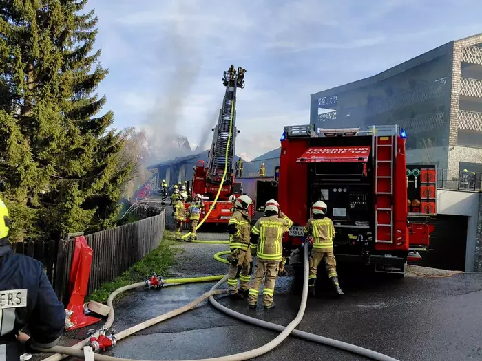 Stadelbrand durch rasches Eingreifen unter Kontrolle