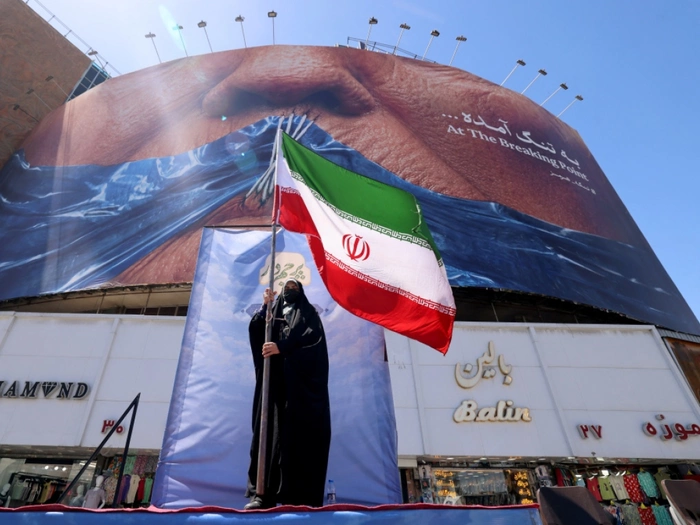 Trump: Waffenruhe mit Iran hängt am seidenen Faden