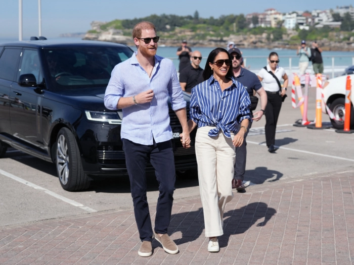 Harry und Meghan wollen Afghanistan-Bestseller verfilmen