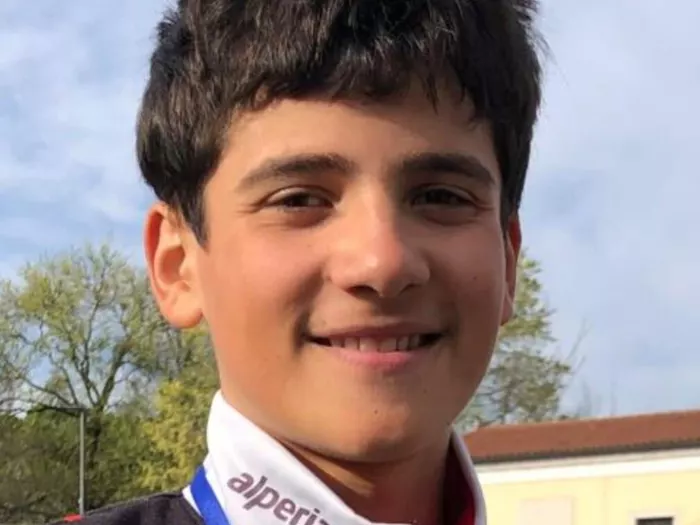 Jacopo Vicentini stellt in Cuneo großes Talent unter Beweis