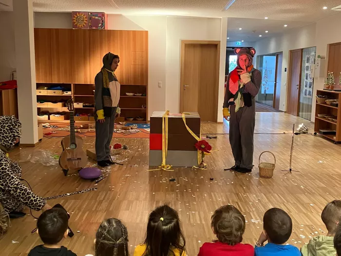 Theater als pädagogische Gelegenheit, Mehrsprachigkeit zu fördern