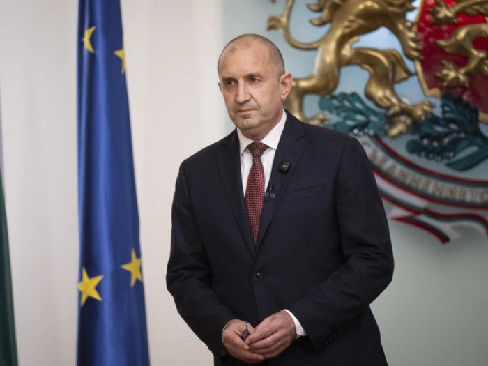 Radew offiziell zum Regierungschef Bulgariens ernannt