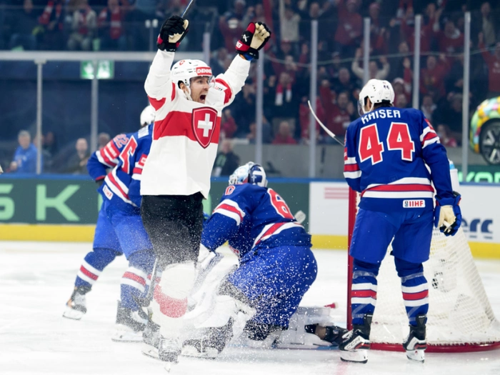 Kanada und Finnland starten mit Siegen in Eishockey-WM