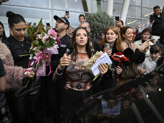 Song Contest-Siegerin Dara in Sofia mit Mega-Party begrüßt