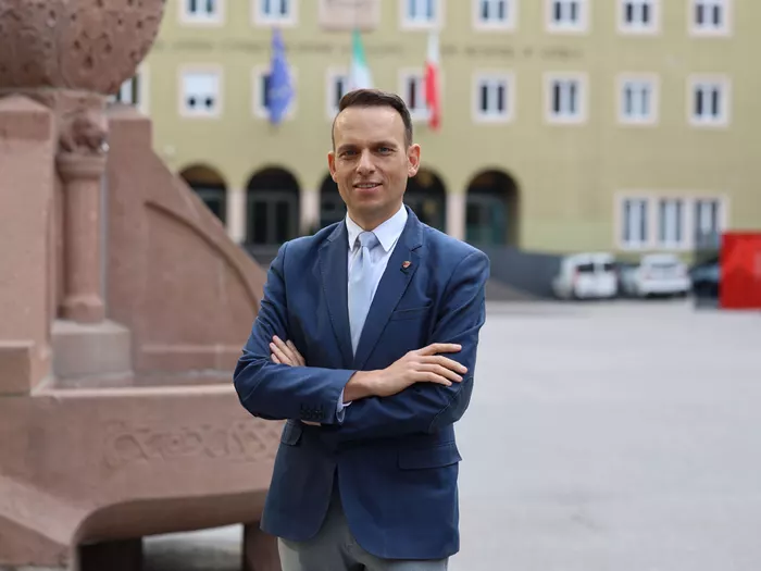 STF: „Eigene Wege gehen statt Chaos-Post finanzieren“