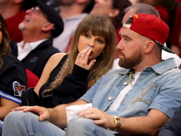Taylor Swift und Travis Kelce heiraten offenbar am 3. Juli