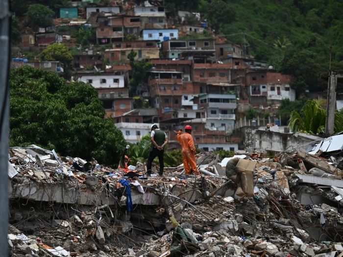 Mehr als 1.900 Tote in Venezuela - Kleinkind gerettet