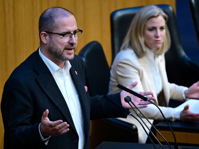 Meinl-Reisinger gewann Verfahren gegen FPÖ-Hafenecker