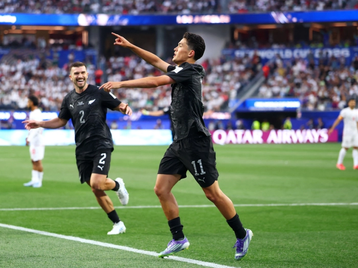 Iran und Neuseeland trennen sich 2:2