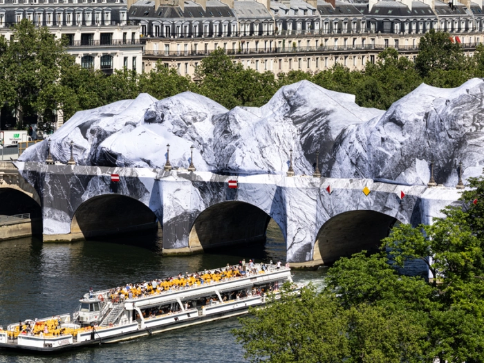 Eröffnung von Pont-Neuf-Kunstinstallation verzögert sich