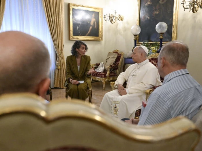 Papst Leo XIV. traf in Madrid spanische Missbrauchsopfer